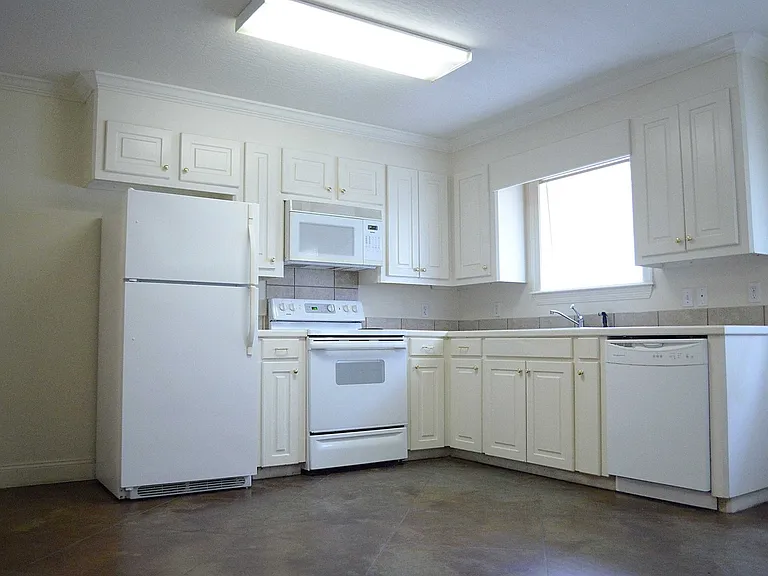 341 Steelman Rd — Photo 3