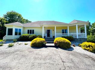 17 Wyms Heights Dr, Marlborough, NY 12542