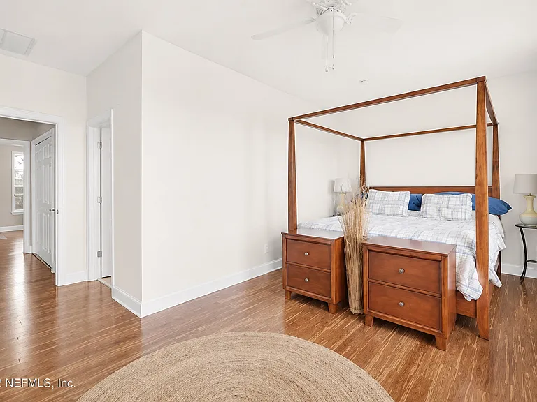4496 Congressional Dr — Photo 6