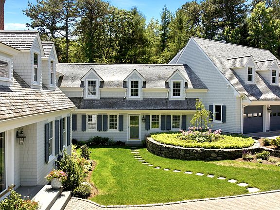 3rd image of 375 Baxters Neck Road