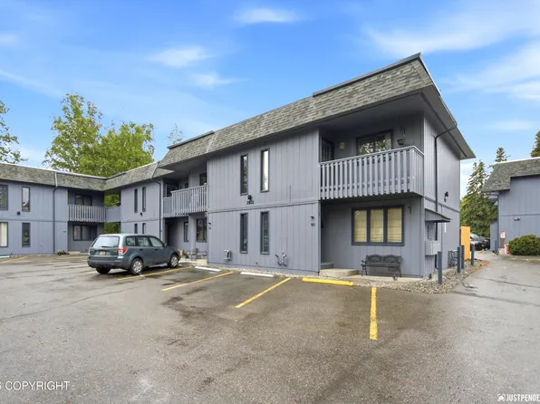 2921 W 29th Ave APT 8B, Anchorage, AK 99517