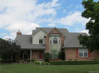 42664 Woodwind Ln, Canton, MI