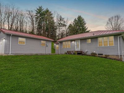 2626 Smithtown Rd, Morgantown, WV, 26508