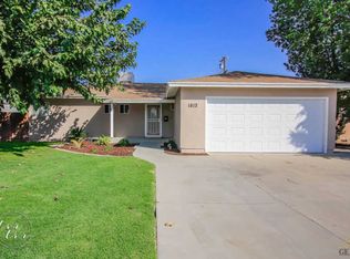 1812 Hughes Ln, Bakersfield, CA 93304