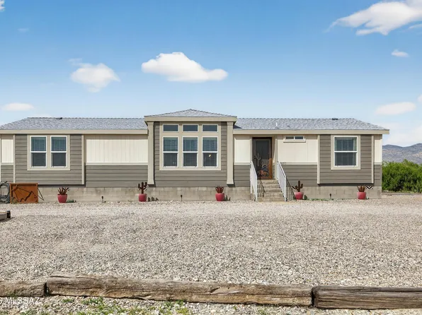 19057 E Skylar Way, Vail, AZ 85641