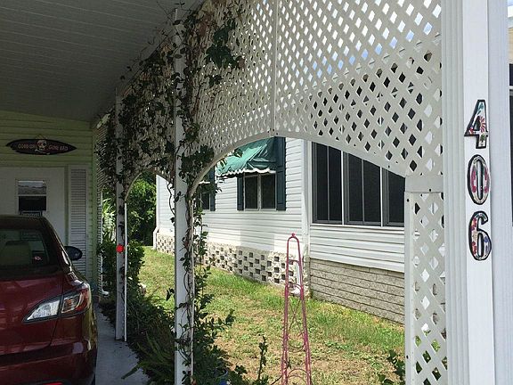 Front Carport (2)