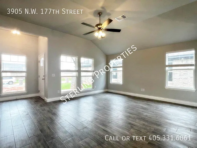 3905 N West 177th St — Photo 5