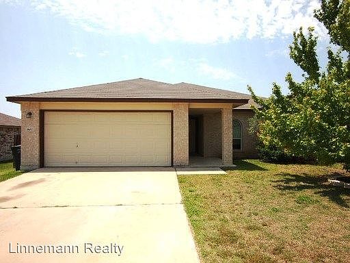 1st image of 3802 Lyna Ct