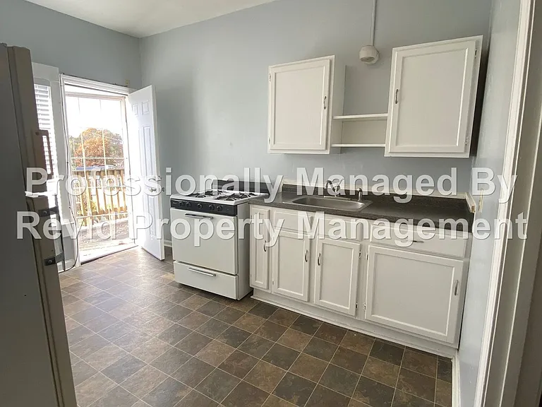 189 N Auburndale Pl #195-16 — Photo 7