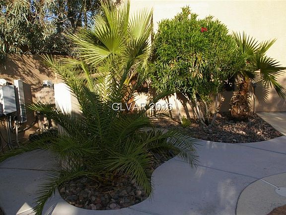 5th image of 97 Harbor Coast St #0