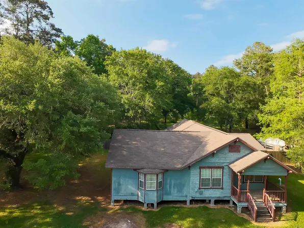 9366 Cajun Way, Orange, TX 77630