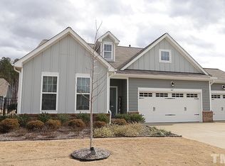 447 Beaverdam Lake Dr, Fuquay Varina, NC 27526