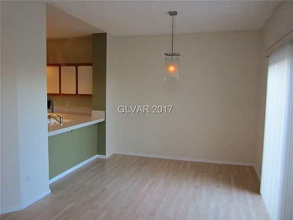 4th image of 1662 Cloister Ave #0