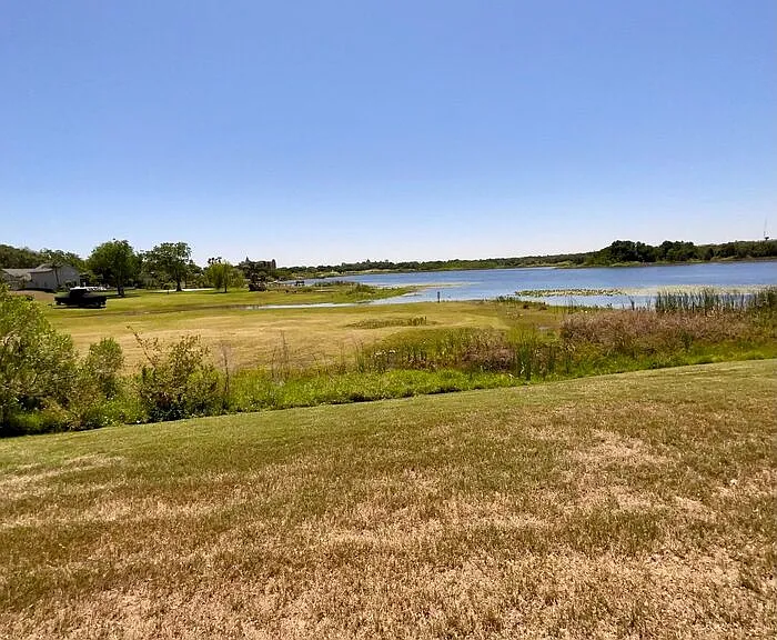 7200 Bay Club Way — Photo 44