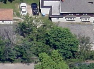 217 1/2 Custer Ave, Lansing, MI 48912