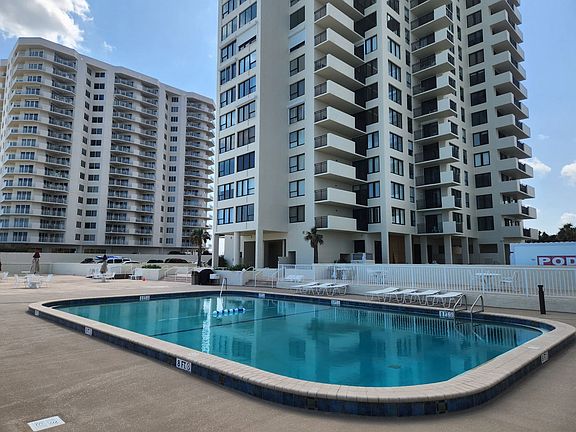 2nd image of 2947 S Atlantic Ave #201