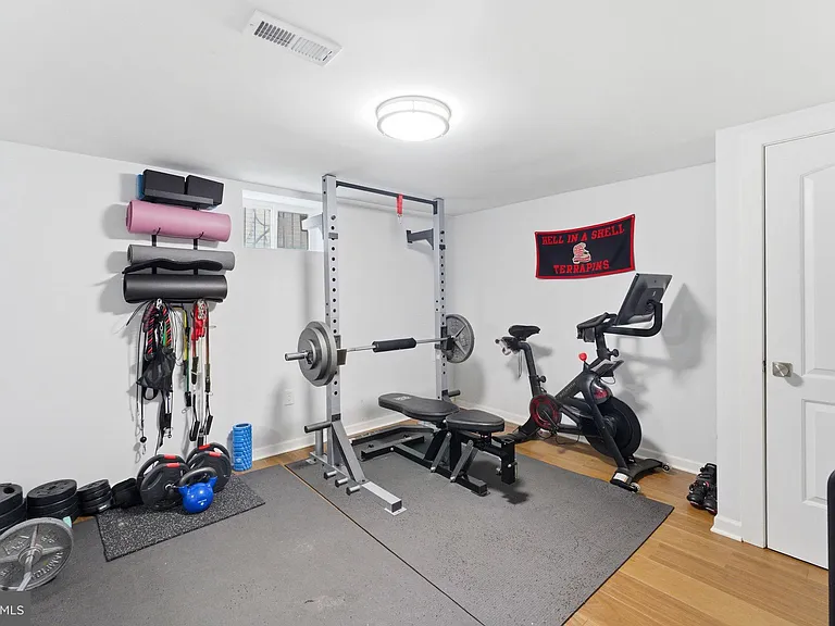 517 Lebaum St SE — Photo 45