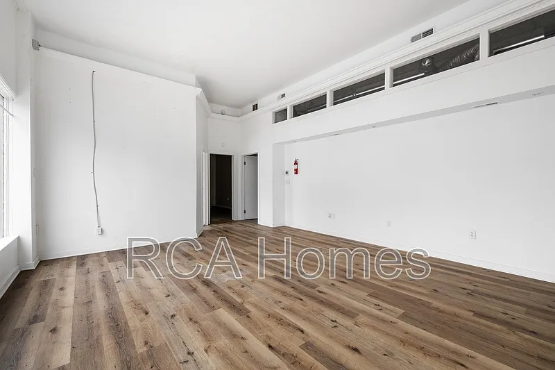 Studio, 2.0 bath, 2125 sqft, $3,000 — Photo 2