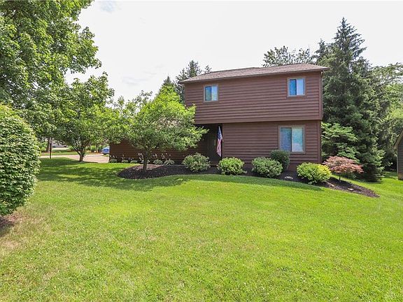 5th image of 790 Kentshire Dr