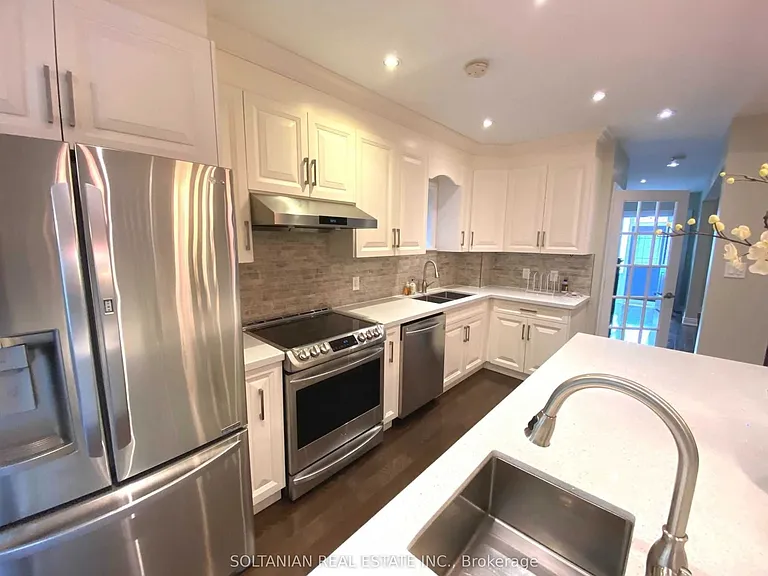 137 Colin Ave — Photo 14