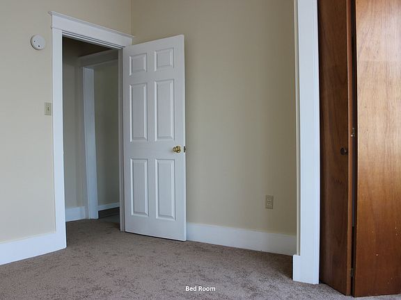 5th image of 17 Welles St #A