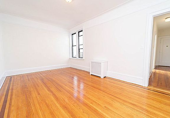 2nd image of 22-05 37th St #207