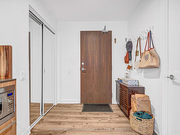 3rd image of 90 Queens Wharf Rd #208