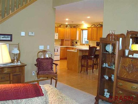 5th image of 133 Creekside Dr