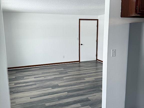 2nd image of 985 Sheridan Dr APT 2