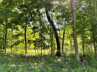3199 S Rocky Hill Rd, Galena, IL 61036