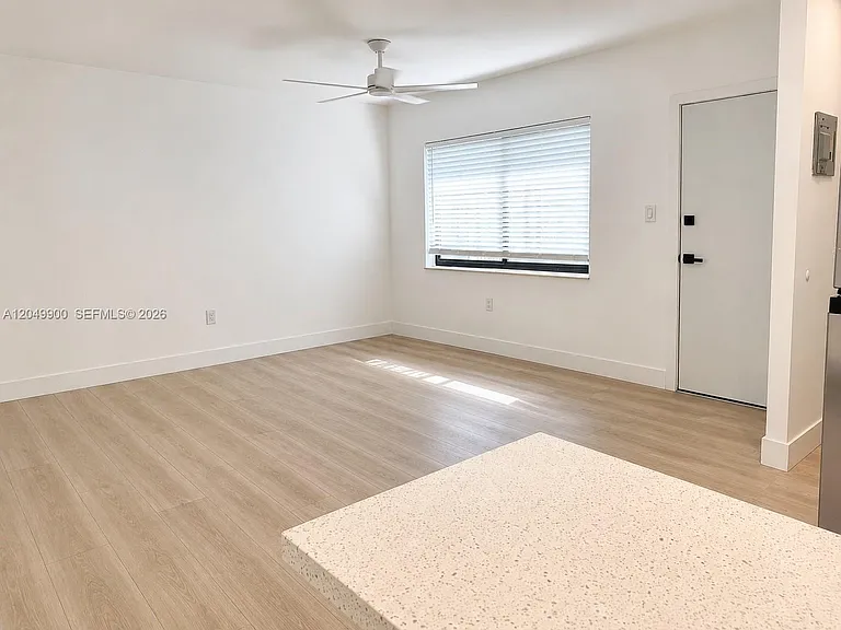 5991 SW 76th St #B6 — Photo 3
