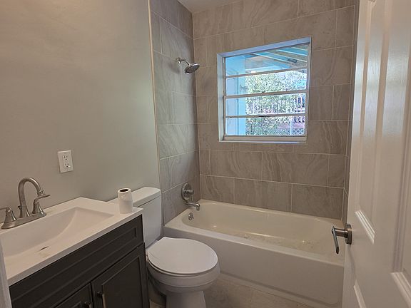 2nd image of 2505 7th St S #2517