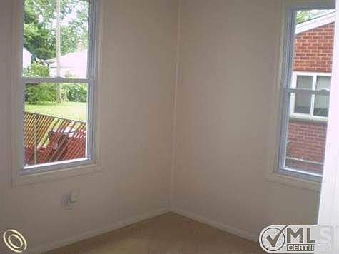 Bedroom2.jpg