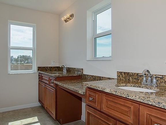 2nd image of 978 Celtic Cir