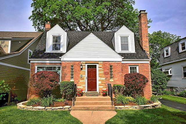 1st image of 222 N Highland Ave