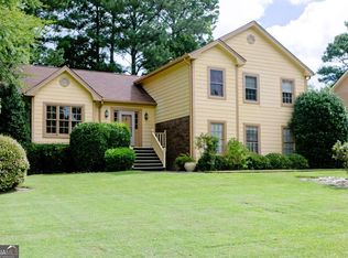 2924 Overwood Ln, Snellville, GA