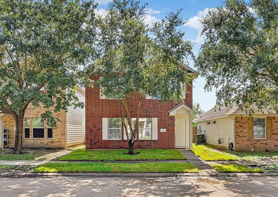1st image of 6318 Mountain Pines Lane