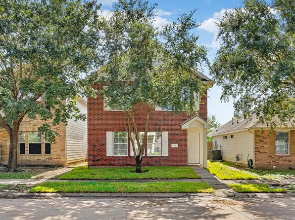 6318 Mountain Pines Lane, Katy, TX 77449