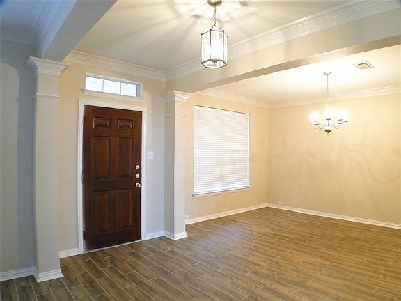 5th image of 19319 Linden Meadow Ln