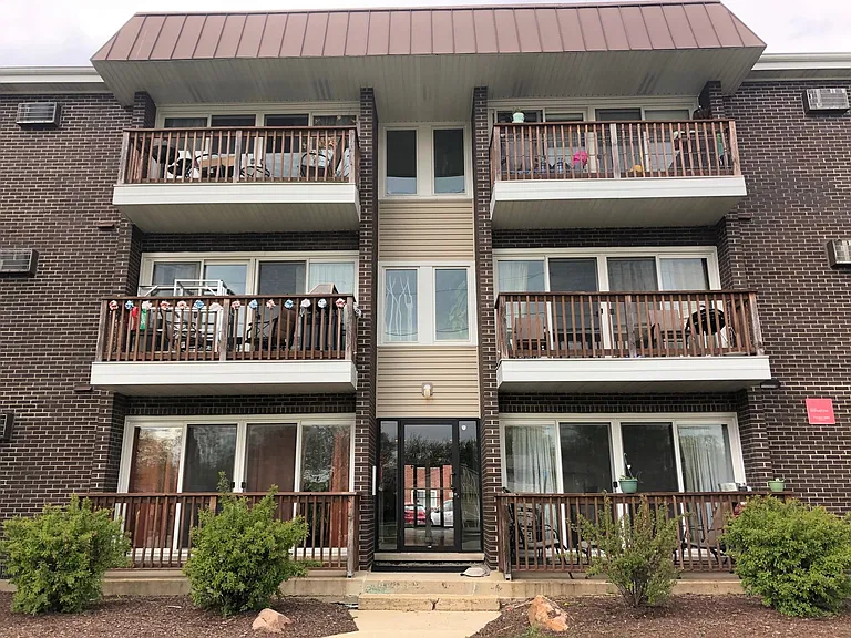 8656 S 84th Ct #1SE — Photo 1
