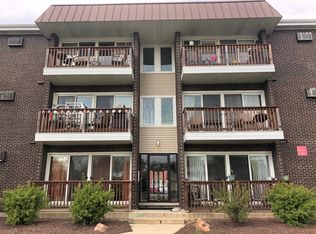 8656 S 84th Ct #3NW, Hickory Hills, IL