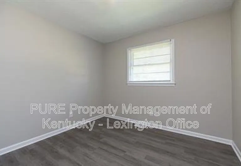2483 Thornberry Ct — Photo 13