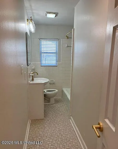 141 Pine Grove Ave #B — Photo 11