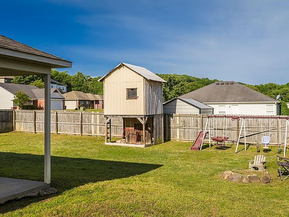 3rd image of 3605 Firefly Cir