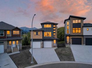 8602 E 25th Ave, Coleman, AB T0K0C0