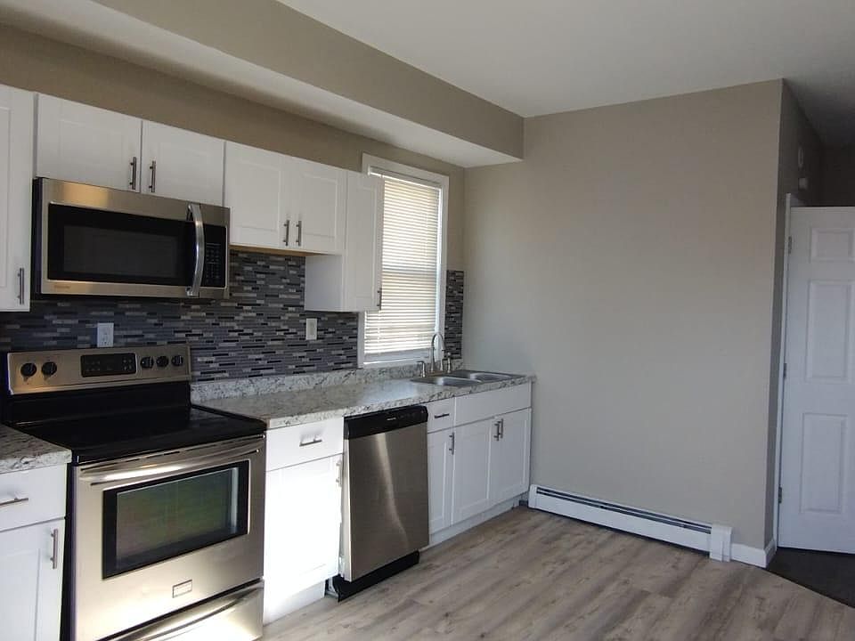 16 Sisson St FLOOR 2, Pawtucket, RI 02860 Zillow