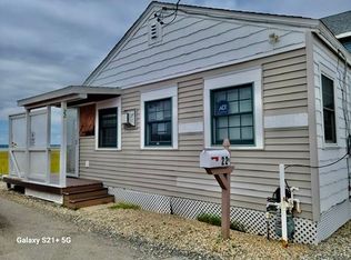 22 Riverview Ter, Hampton, NH 03842