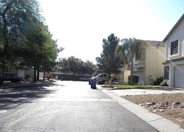 2nd image of 3755 E Broadway Rd APT 4