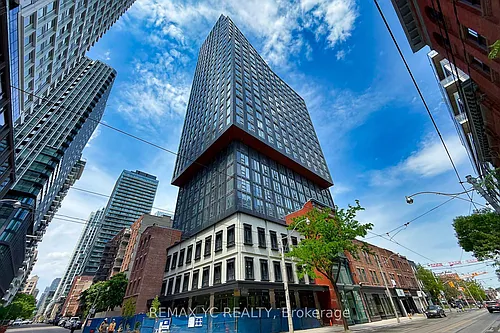 100 Queen St E #2515 Photo 1