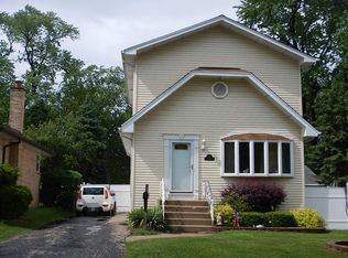 5132 Ridge Ave, Hillside, IL 60162